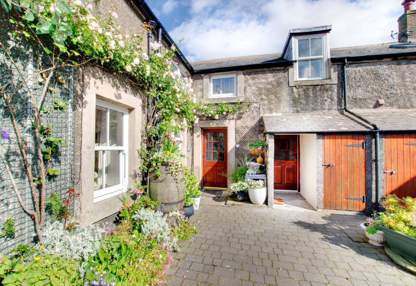 Powder House (10837) Original Cottages